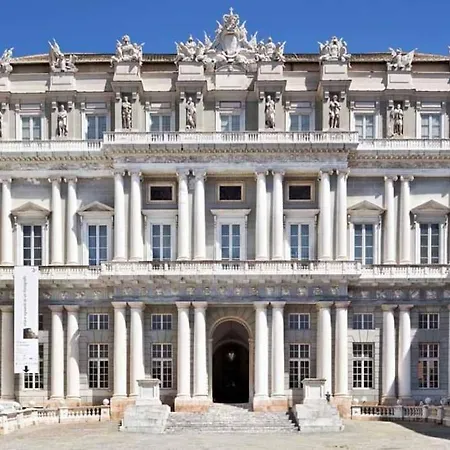 Luminoso Nel Cuore Di Genova+balcone *