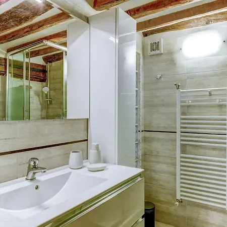 Luminoso Nel Cuore Di Genova+balcone Lejlighed Genova