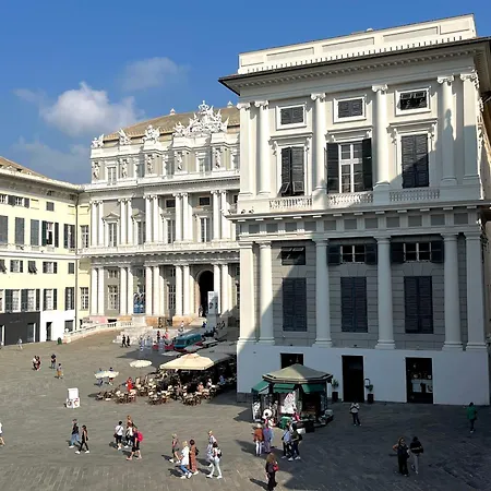Luminoso Nel Cuore Di Genova+balcone Апартаменты *