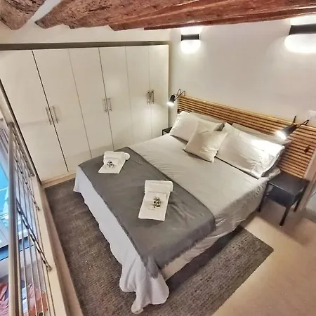 Luminoso Nel Cuore Di Genova+balcone *