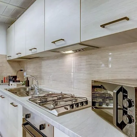 公寓 Luminoso Nel Cuore Di Genova+balcone