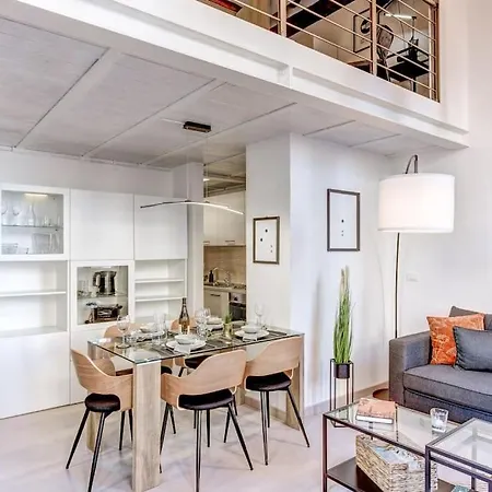 Luminoso Nel Cuore Di Genova+balcone 公寓 *